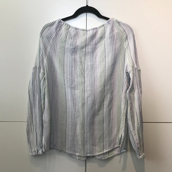 2/$25 Gap Pin Stripe Long Sleeve Top - Picture 2 of 6